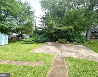 11 Sheldrake Road - Photo Thumbnail 19