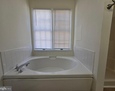 23 Lordship Lane - Photo Thumbnail 27