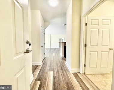 1665 Kenton Road - Photo Thumbnail 5