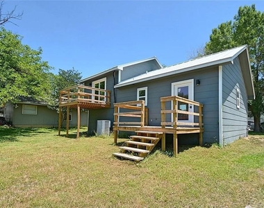 2902 Katy St - Photo Thumbnail 10