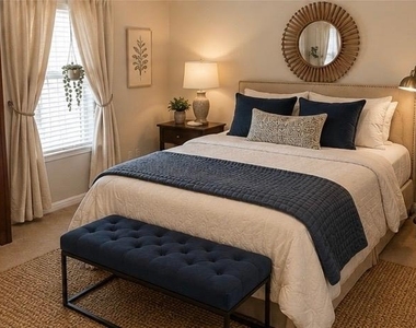 4705 Fort Moultrie Ln - Photo Thumbnail 9