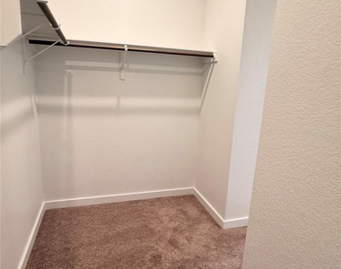 83 Hereford Loop - Photo Thumbnail 11