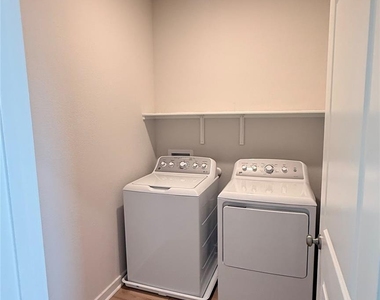 83 Hereford Loop - Photo Thumbnail 22