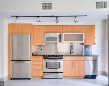 1133 14th Street Nw - Photo Thumbnail 10