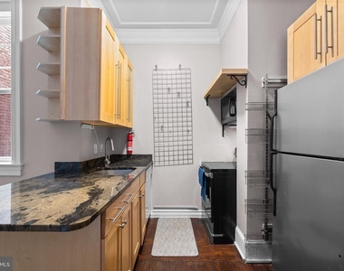 1326 Vermont Avenue Nw - Photo Thumbnail 8