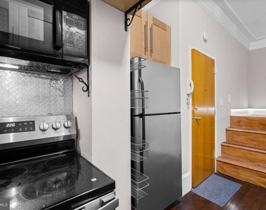 1326 Vermont Avenue Nw - Photo Thumbnail 12