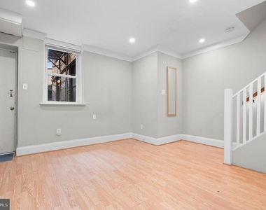 1326 Vermont Avenue Nw - Photo Thumbnail 18
