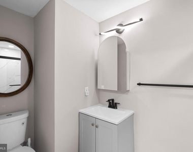 1326 Vermont Avenue Nw - Photo Thumbnail 24
