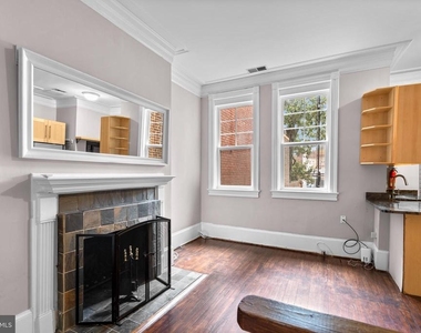 1326 Vermont Avenue Nw - Photo Thumbnail 1