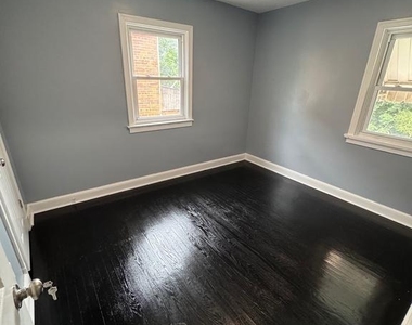 4623 Jay Street Ne - Photo Thumbnail 19