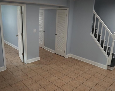 4623 Jay Street Ne - Photo Thumbnail 27