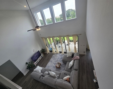 124 Ribera Dr - Photo Thumbnail 17