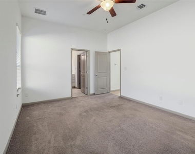 2800 Joe Dimaggio Blvd - Photo Thumbnail 14