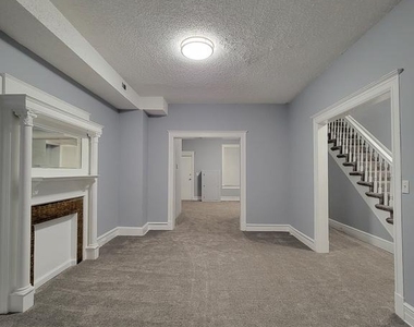 138 Rhode Island Avenue Nw - Photo Thumbnail 2