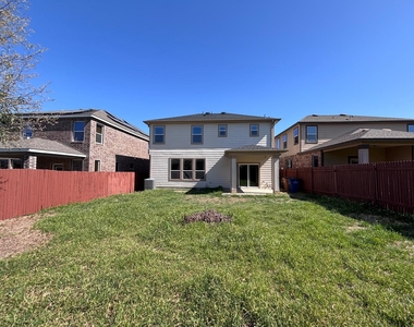 1405 Berlin Ln - Photo Thumbnail 14