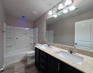 1405 Berlin Ln - Photo Thumbnail 18