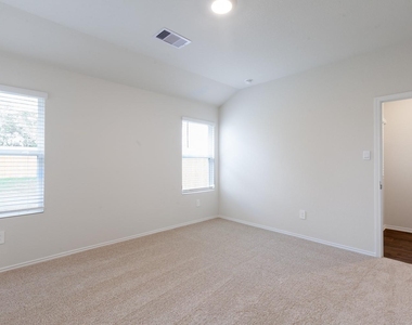 128 Granary Dr - Photo Thumbnail 10