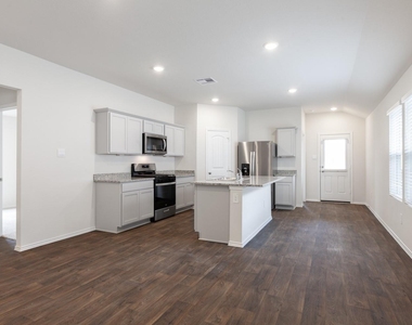 128 Granary Dr - Photo Thumbnail 2