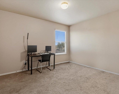 12705 Saint Mary Dr - Photo Thumbnail 22