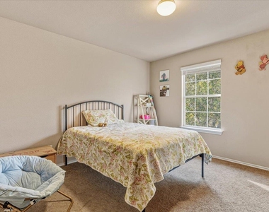 12705 Saint Mary Dr - Photo Thumbnail 21