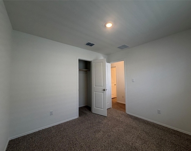 312 Nizao Ln - Photo Thumbnail 3
