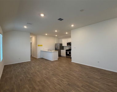 312 Nizao Ln - Photo Thumbnail 13