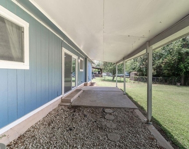1515 Glenmeadows Dr - Photo Thumbnail 22