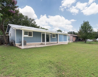 1515 Glenmeadows Dr - Photo Thumbnail 19