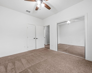 4405 W Cordoba Cir - Photo Thumbnail 11