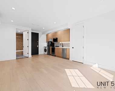 255 Clarkson Avenue - Photo Thumbnail 3