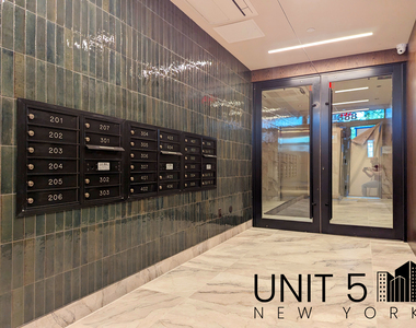 388 Vernon Avenue - Photo Thumbnail 9