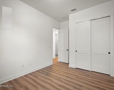196 Zephyr Drive - Photo Thumbnail 24