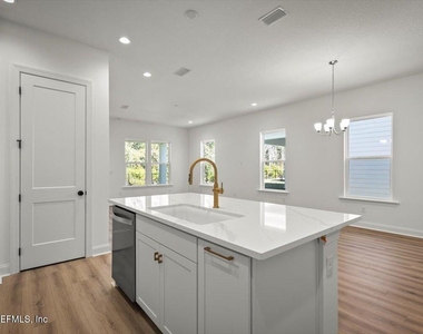 196 Zephyr Drive - Photo Thumbnail 11