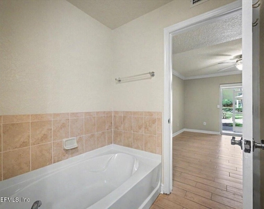 101 25th Avenue - Photo Thumbnail 29