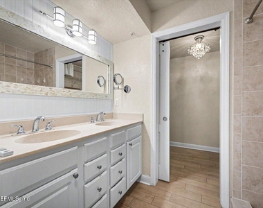 101 25th Avenue - Photo Thumbnail 27
