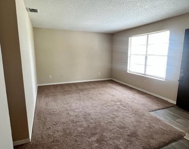462 Crabapple Court - Photo Thumbnail 1