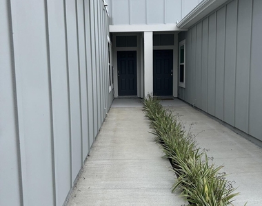 4001 Haymon Avenue - Photo Thumbnail 2