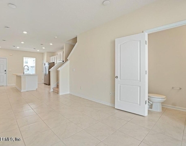 592 Running Woods Street - Photo Thumbnail 5