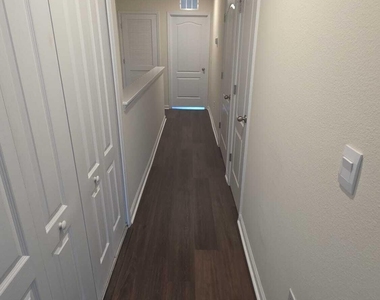 592 Running Woods Street - Photo Thumbnail 10