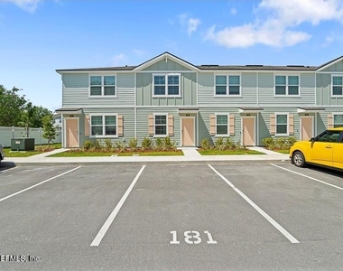 592 Running Woods Street - Photo Thumbnail 1