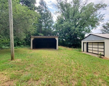 931 Auburn Road - Photo Thumbnail 23