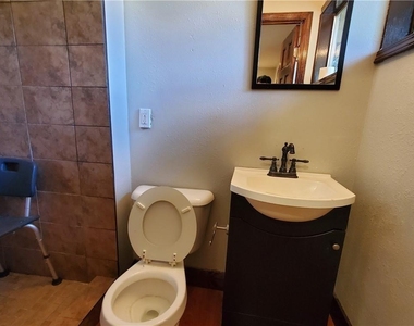 931 Auburn Road - Photo Thumbnail 20