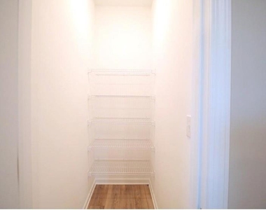 4514 Valtek Court - Photo Thumbnail 21