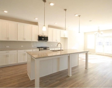 4514 Valtek Court - Photo Thumbnail 6