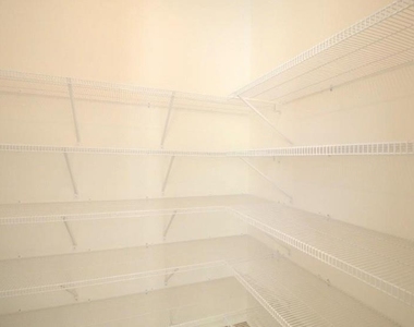 4514 Valtek Court - Photo Thumbnail 9