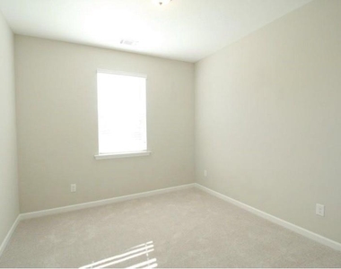 4514 Valtek Court - Photo Thumbnail 17