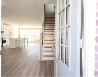 4514 Valtek Court - Photo Thumbnail 2