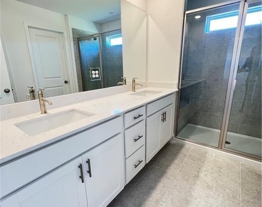 2720 Westgate Park Drive - Photo Thumbnail 16