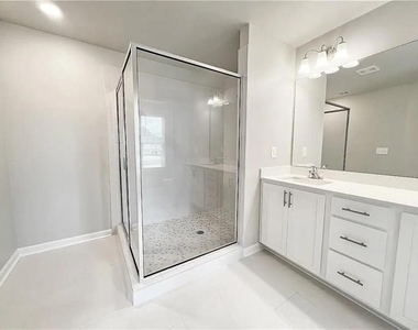 5520 Rock Place Court - Photo Thumbnail 16