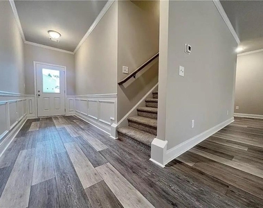 5520 Rock Place Court - Photo Thumbnail 4
